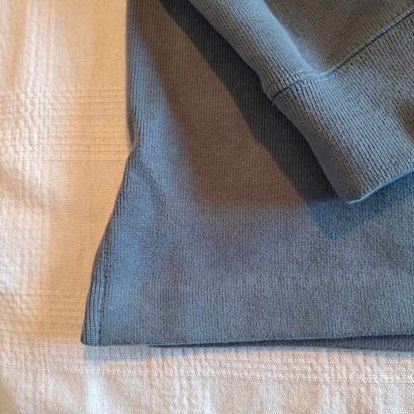 Oliver Perry men's size XL light blue pull over sweatshirt with 1/4 zipper - Picture 2 of 4